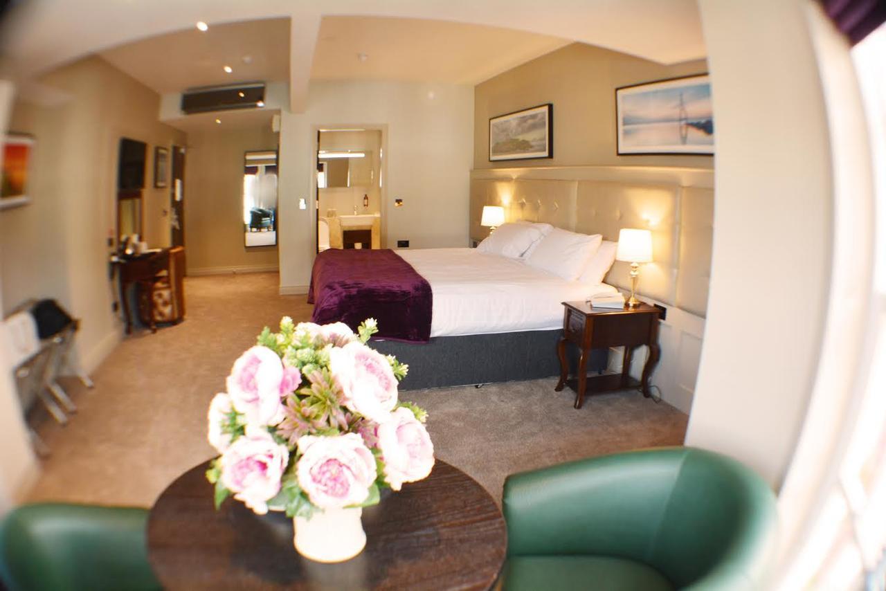 Rooms At Rue Omagh Extérieur photo