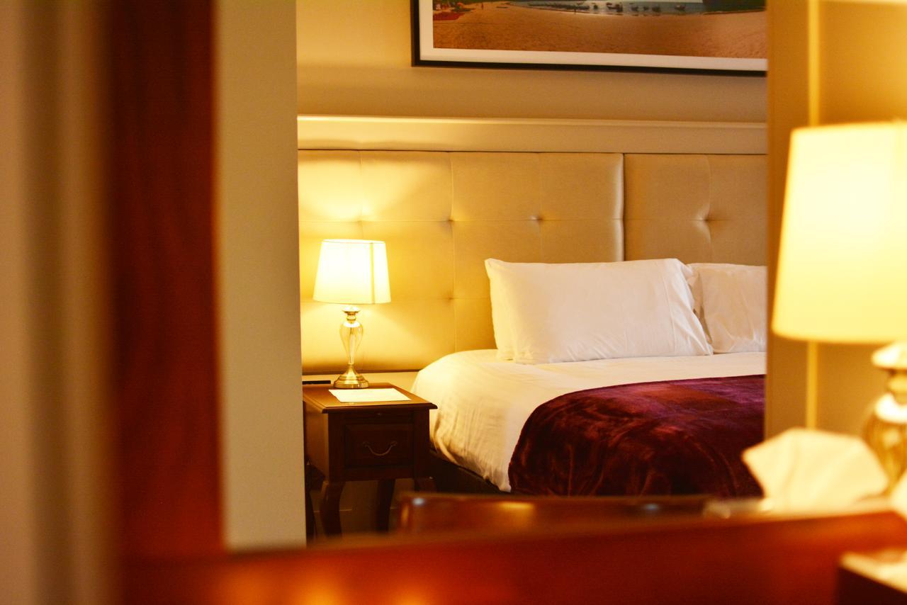 Rooms At Rue Omagh Extérieur photo