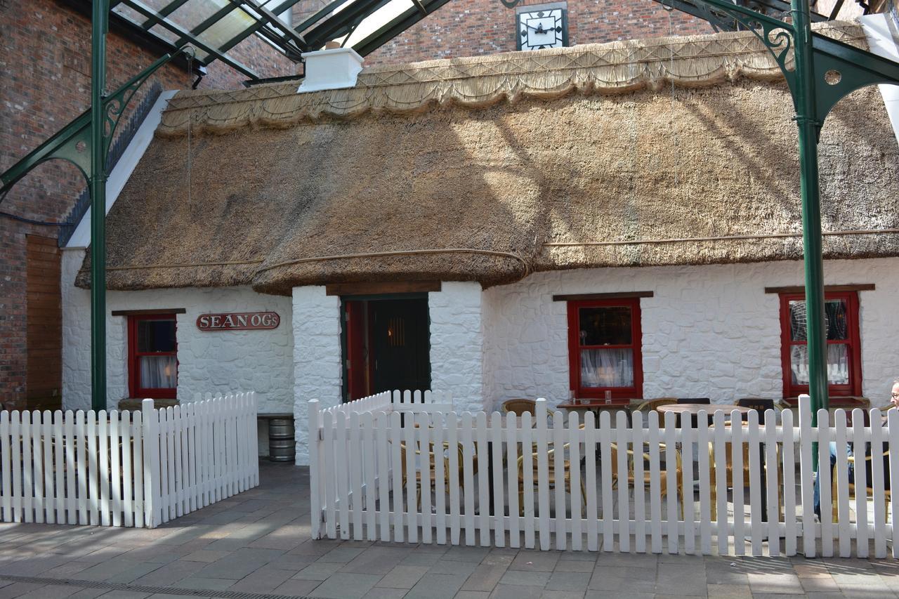 Rooms At Rue Omagh Extérieur photo